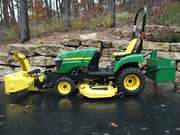 2007 John Deere 2305 w/ Mower,  Snow Blower,  Blade,  Box Blade