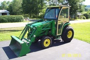 2003 John Deere 4210 4X4 w/ Loader,  Cab,  59