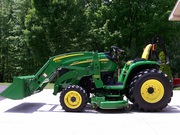2012 John Deere 3320 with Loader&Lawn Mower